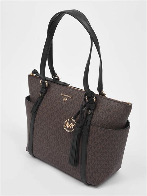 sac michael kors en promotion|michael kors crossbody satchel.